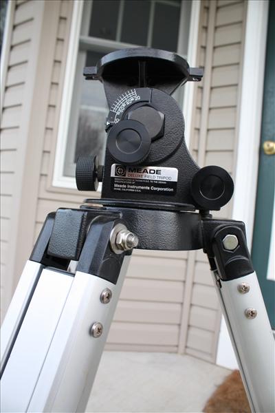 Meade deluxe field tripod fashion